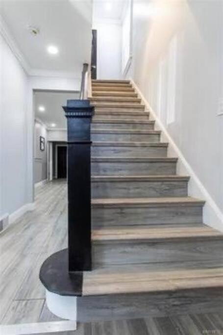 Home Away From Home On Lasalle - 3 Bd 2 Bth Slps 6 ไนแอการาฟอลส์ ภายนอก รูปภาพ
